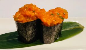 200.SPICY SAKE GUNKAN 2PZ